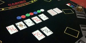 Texas Hold'em Poker Table image